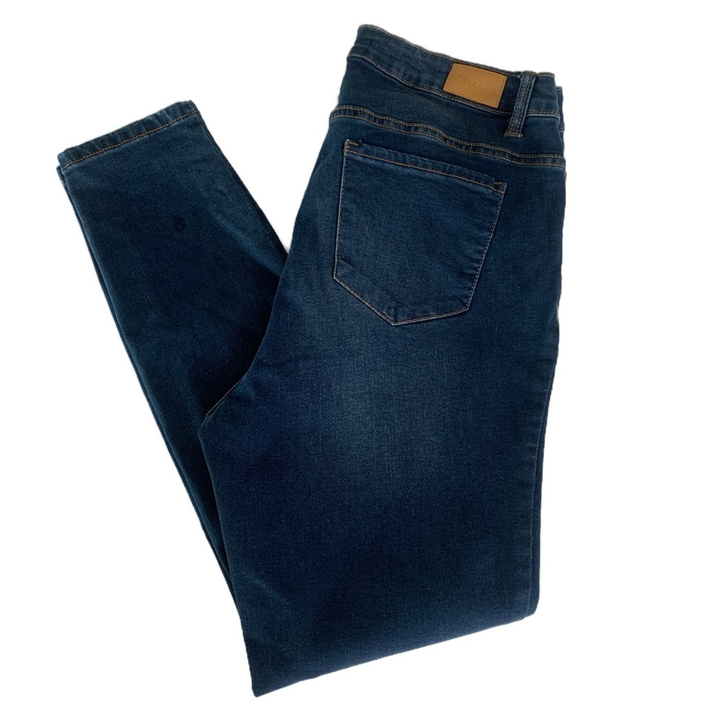 Tahari Kelly Mid-Rise Jeans Size 14W